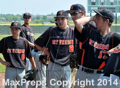 Thumbnail 1 in Carbondale vs Mt. Vernon (IHSA 2A Regional Final) photogallery.