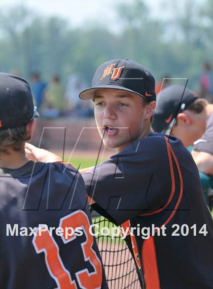 Thumbnail 1 in Carbondale vs Mt. Vernon (IHSA 2A Regional Final) photogallery.