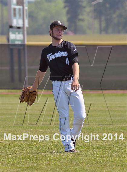 Thumbnail 1 in Carbondale vs Mt. Vernon (IHSA 2A Regional Final) photogallery.
