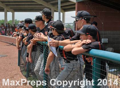 Thumbnail 1 in Carbondale vs Mt. Vernon (IHSA 2A Regional Final) photogallery.