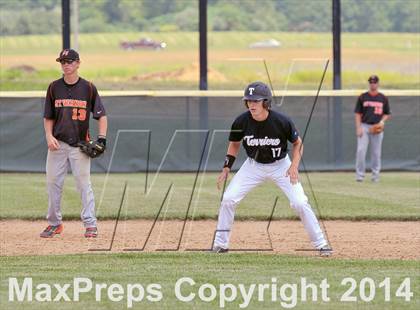 Thumbnail 1 in Carbondale vs Mt. Vernon (IHSA 2A Regional Final) photogallery.