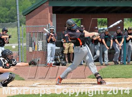 Thumbnail 3 in Carbondale vs Mt. Vernon (IHSA 2A Regional Final) photogallery.
