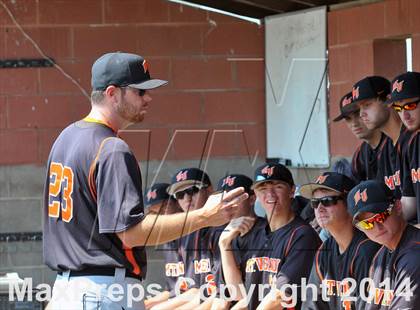 Thumbnail 3 in Carbondale vs Mt. Vernon (IHSA 2A Regional Final) photogallery.