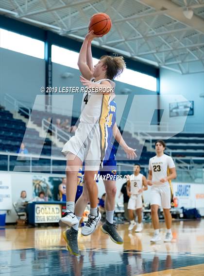 Thumbnail 2 in Comfort vs Yorktown (Goliad Tournament) photogallery.