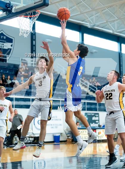 Thumbnail 2 in Comfort vs Yorktown (Goliad Tournament) photogallery.