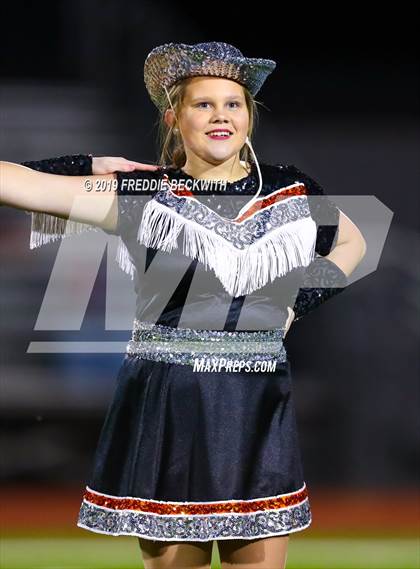 Thumbnail 2 in Tom Bean vs. Rivercrest (UIL 2A Division 1 Region II Bi-District) photogallery.