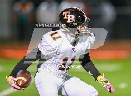 Thumbnail 1 in Tom Bean vs. Rivercrest (UIL 2A Division 1 Region II Bi-District) photogallery.