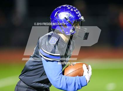 Thumbnail 1 in Tom Bean vs. Rivercrest (UIL 2A Division 1 Region II Bi-District) photogallery.