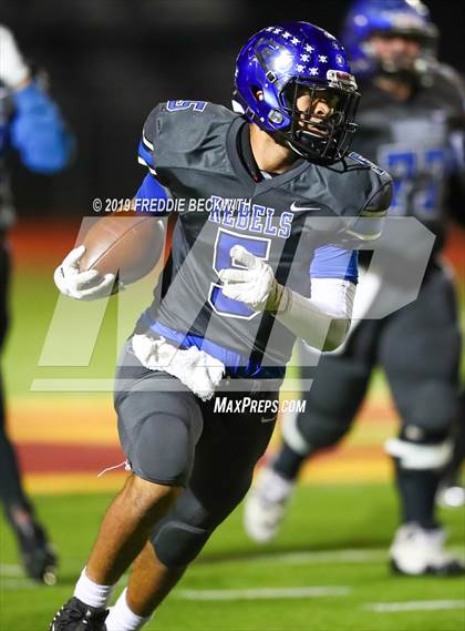 Thumbnail 3 in Tom Bean vs. Rivercrest (UIL 2A Division 1 Region II Bi-District) photogallery.