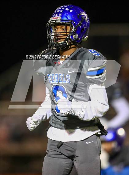 Thumbnail 3 in Tom Bean vs. Rivercrest (UIL 2A Division 1 Region II Bi-District) photogallery.