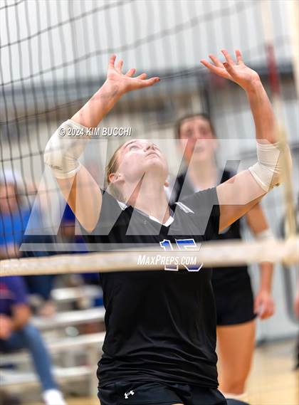 Thumbnail 2 in Anderson HomeSchool vs Fort Wayne (Midwest Volleyball Classic) photogallery.