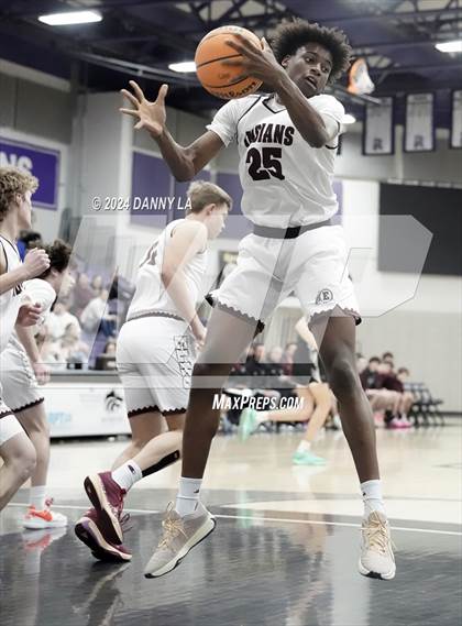 Thumbnail 2 in Pine View vs. Elko (Riverton Holiday Tournament) photogallery.