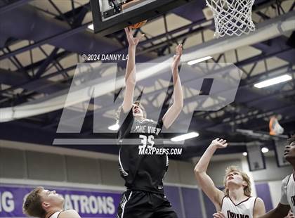 Thumbnail 2 in Pine View vs. Elko (Riverton Holiday Tournament) photogallery.