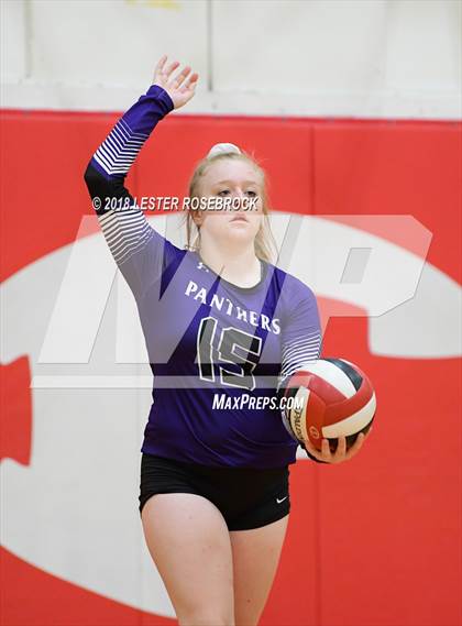Thumbnail 2 in Navarro @ Fredericksburg photogallery.