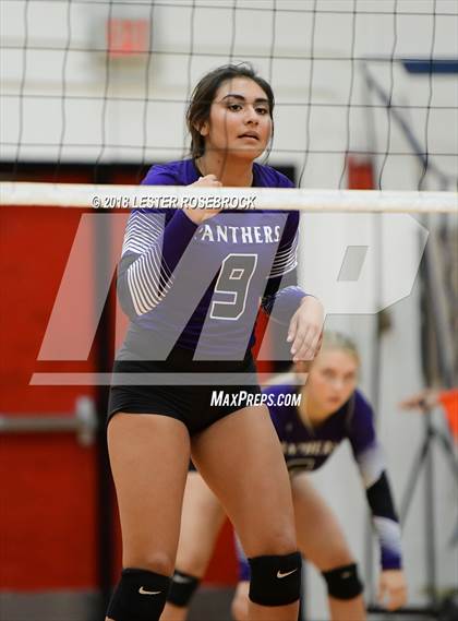 Thumbnail 2 in Navarro @ Fredericksburg photogallery.