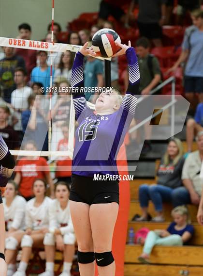 Thumbnail 1 in Navarro @ Fredericksburg photogallery.