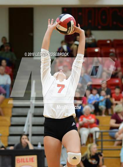 Thumbnail 1 in Navarro @ Fredericksburg photogallery.