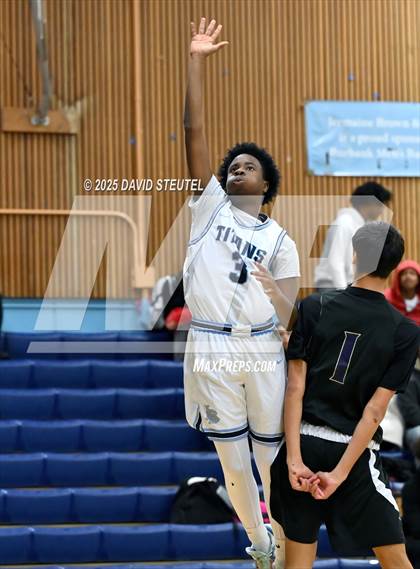 Thumbnail 2 in Armijo @ Burbank photogallery.