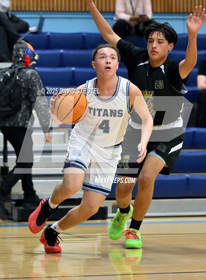 Thumbnail 3 in Armijo @ Burbank photogallery.