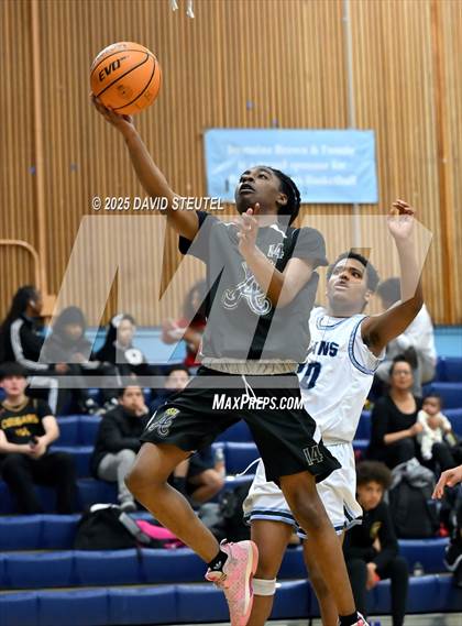 Thumbnail 1 in Armijo @ Burbank photogallery.