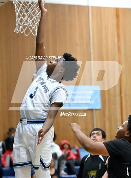 Thumbnail 2 in Armijo @ Burbank photogallery.