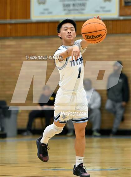 Thumbnail 3 in Armijo @ Burbank photogallery.