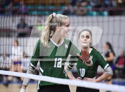 Thumbnail 1 in Niwot vs. Discovery Canyon (CHSAA 4A Pool 4) photogallery.