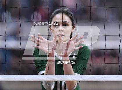 Thumbnail 3 in Niwot vs. Discovery Canyon (CHSAA 4A Pool 4) photogallery.