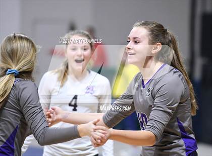 Thumbnail 3 in Niwot vs. Discovery Canyon (CHSAA 4A Pool 4) photogallery.