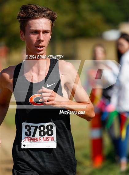 Thumbnail 3 in UIL 2A Boys Cross Country District 23 Meet photogallery.
