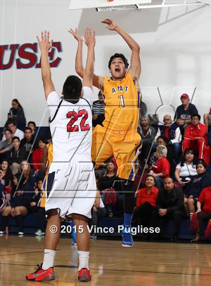 Thumbnail 2 in Bishop Amat @ Bellarmine-Jefferson photogallery.