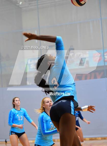 Thumbnail 1 in Horizon vs. Marymount (Nike Tournament of Champions) - Platinum Division - Final photogallery.