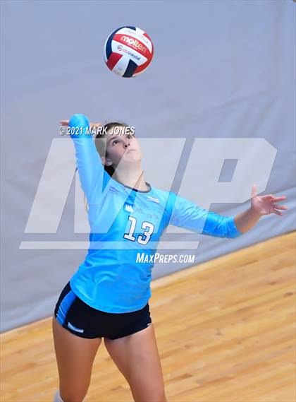 Thumbnail 3 in Horizon vs. Marymount (Nike Tournament of Champions) - Platinum Division - Final photogallery.