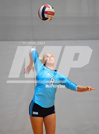 Thumbnail 3 in Horizon vs. Marymount (Nike Tournament of Champions) - Platinum Division - Final photogallery.