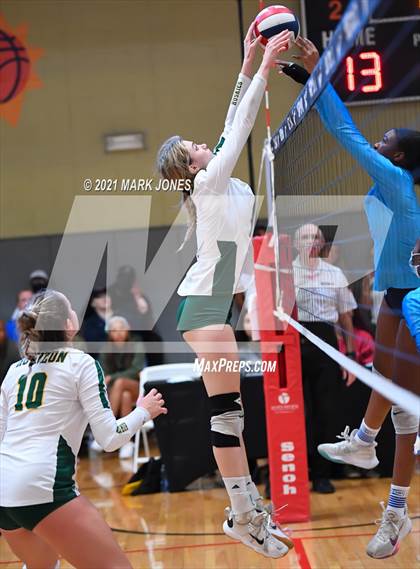Thumbnail 2 in Horizon vs. Marymount (Nike Tournament of Champions) - Platinum Division - Final photogallery.
