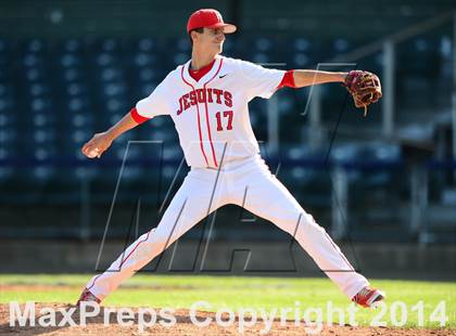 Thumbnail 3 in Xavier vs. Fairfield Prep (SCC Semifinal) photogallery.