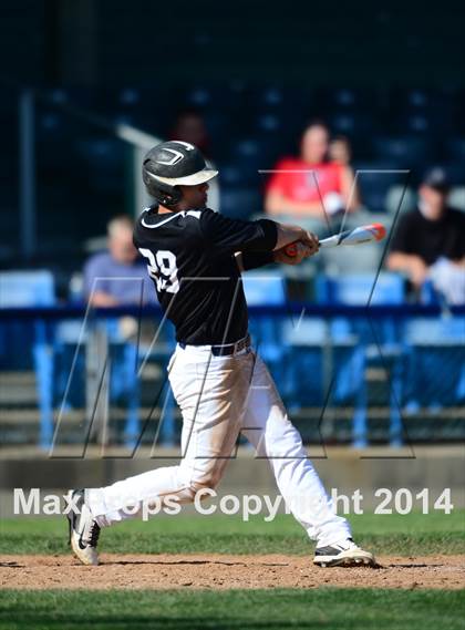 Thumbnail 3 in Xavier vs. Fairfield Prep (SCC Semifinal) photogallery.