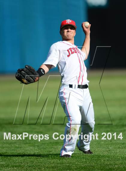 Thumbnail 3 in Xavier vs. Fairfield Prep (SCC Semifinal) photogallery.