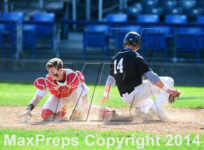 Thumbnail 2 in Xavier vs. Fairfield Prep (SCC Semifinal) photogallery.