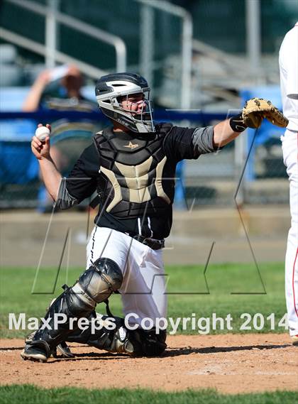 Thumbnail 2 in Xavier vs. Fairfield Prep (SCC Semifinal) photogallery.