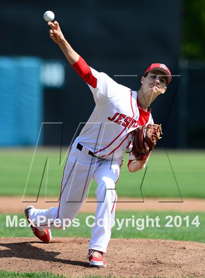 Thumbnail 2 in Xavier vs. Fairfield Prep (SCC Semifinal) photogallery.