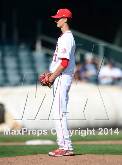Thumbnail 1 in Xavier vs. Fairfield Prep (SCC Semifinal) photogallery.