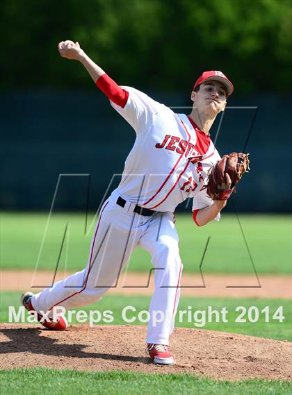 Thumbnail 1 in Xavier vs. Fairfield Prep (SCC Semifinal) photogallery.