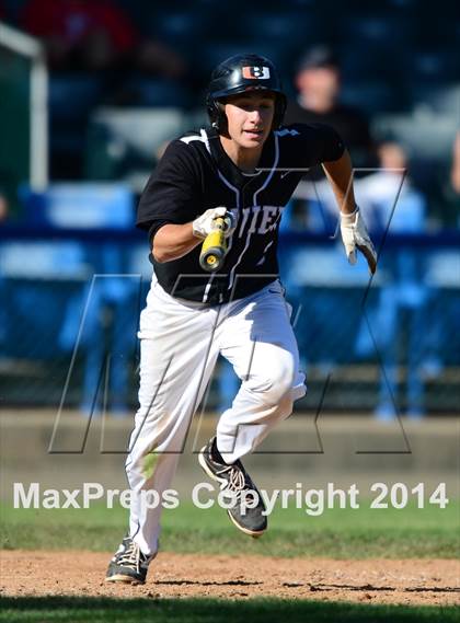 Thumbnail 3 in Xavier vs. Fairfield Prep (SCC Semifinal) photogallery.