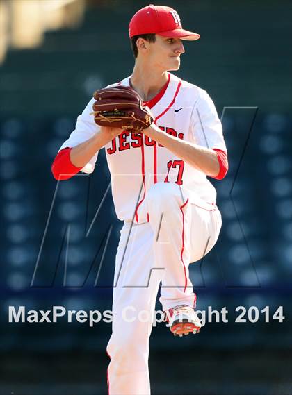 Thumbnail 2 in Xavier vs. Fairfield Prep (SCC Semifinal) photogallery.