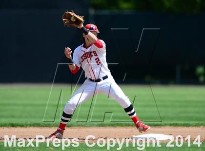 Thumbnail 2 in Xavier vs. Fairfield Prep (SCC Semifinal) photogallery.