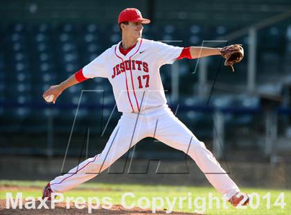 Thumbnail 3 in Xavier vs. Fairfield Prep (SCC Semifinal) photogallery.
