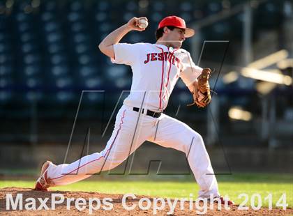 Thumbnail 1 in Xavier vs. Fairfield Prep (SCC Semifinal) photogallery.