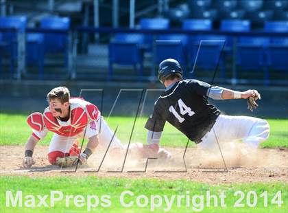 Thumbnail 3 in Xavier vs. Fairfield Prep (SCC Semifinal) photogallery.