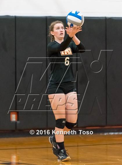 Thumbnail 1 in Providence Catholic @ TMI-Episcopal photogallery.